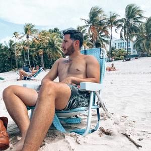 Meet your Posher, Gabriel